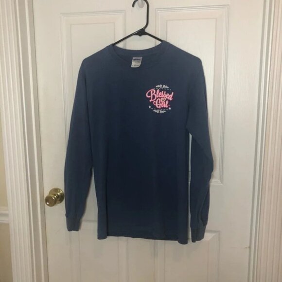 Gildan women’s long sleeve pullover size sm - Picture 1 of 3